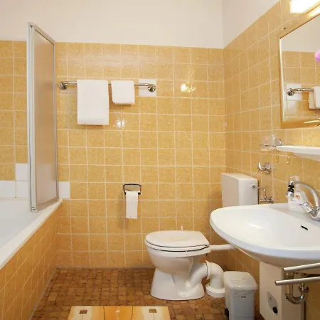 Апартаменты Charming In Silbach With Terrace *